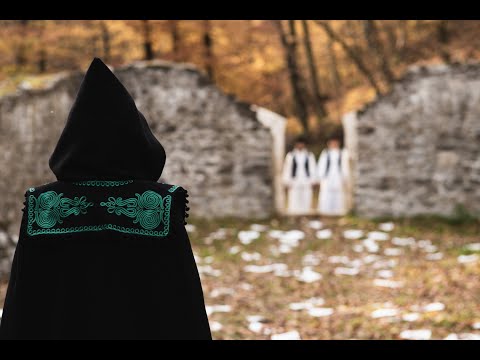 ALKONOST OF BALKAN I Lijepo pjeva za lugom djevojka