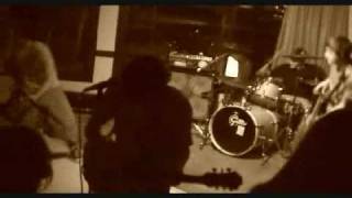 The Red Robot - Plotting Out My Picket Fence (Live @ Serendipity 11/8/2004)