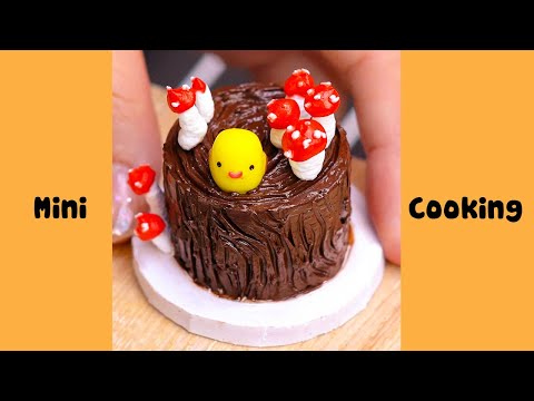 Cute Miniature Chocolate Cake Decorating #shorts