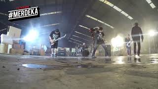 Download lagu Saint Loco - Dibalik Pintu Istana OST. Dibalik 98 mp3 Download lagu Saint Loco - Dibalik Pintu Istana OST. Dibalik 98 mp3