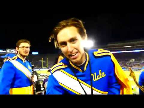 download lagu mp3 mp4 Ucla Muse, download lagu Ucla Muse gratis, unduh video klip Ucla Muse