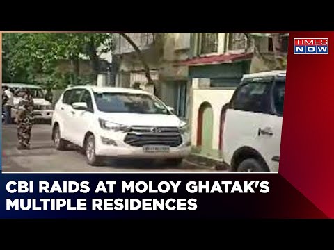 CBI Raids At Moloy Ghatak's Residence , Locals Protest In His Support | English News | Times Now