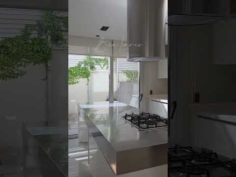 Video de YouTube - Apartamento en Venta de 3 dormitorios con Piscina, Parrillero y Jardín en Carrasco, Montevideo