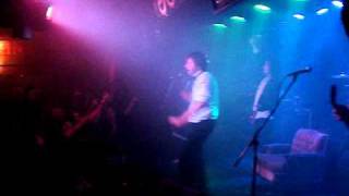 Mononc' Serge et Anonymus - Résistance Festive