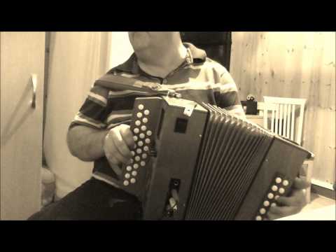 Toby Dog Waltz, played by Clive Williams on Melodeon