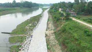 “মনু নদীর ভাঙ্গন হতে মৌলভীবাজার জেলার সদর, রাজনগর ও কুলাউড়া উপজেলা রক্ষা” প্রকল্পের আওতায় বাস্তবায়নাধীন স্থায়ী নদী তীর সংরক্ষণ কাজের ভিডিও