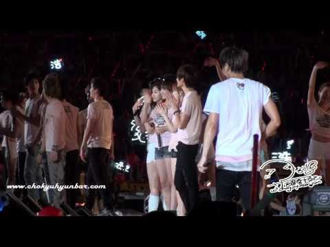 [cho gyuhyun bar] 100911 SMTown Live 10 in Shanghai - Ending (Kyuhyun focus)