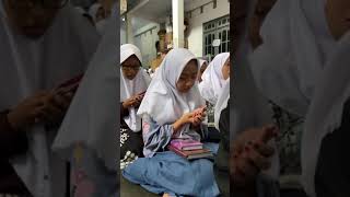 Download lagu SHOLAWAT FADHOILIL QURAN KARYA KH AHSIN SAKHO mp3