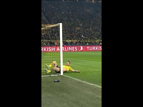 Sule Incredible Goal Line Clearance