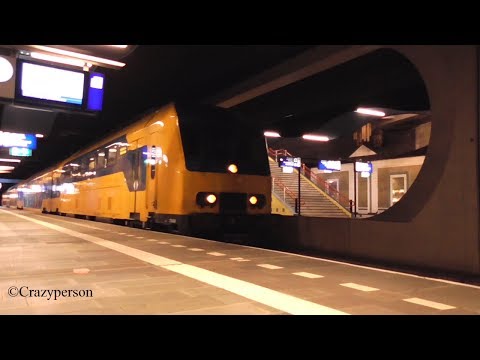 Trains in Rotterdam Blaak 2017