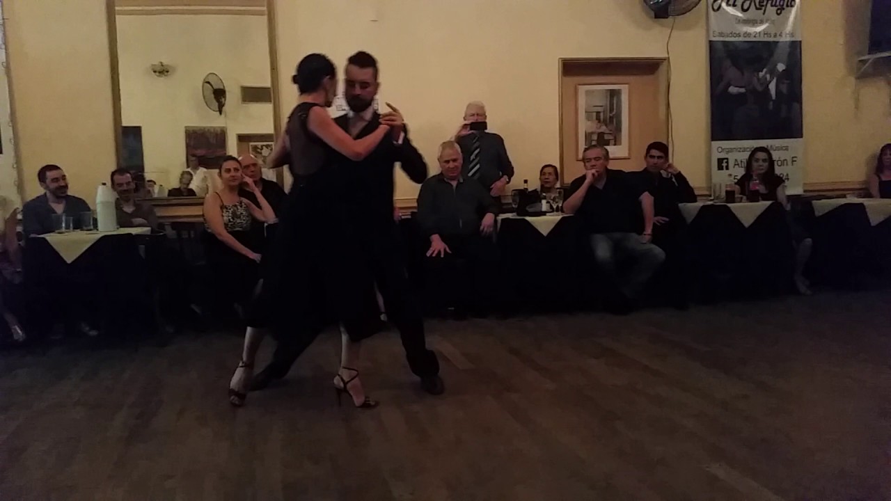 Video thumbnail for Javier Rodríguez y Moira Castellano en Soho Tango - Ensueños