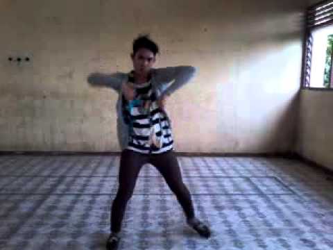 Super Junior - Mamacita Dance Cover by.Vhe_jae