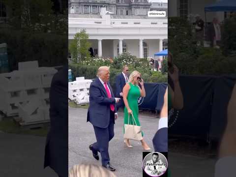 For a moment, Trump forgets Melania and is accompanied by his secretary 🫡