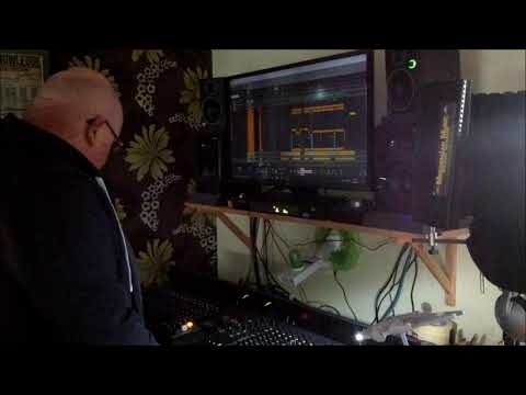 Teaser Video - El Indio meets MessenJah Music - BURNING!