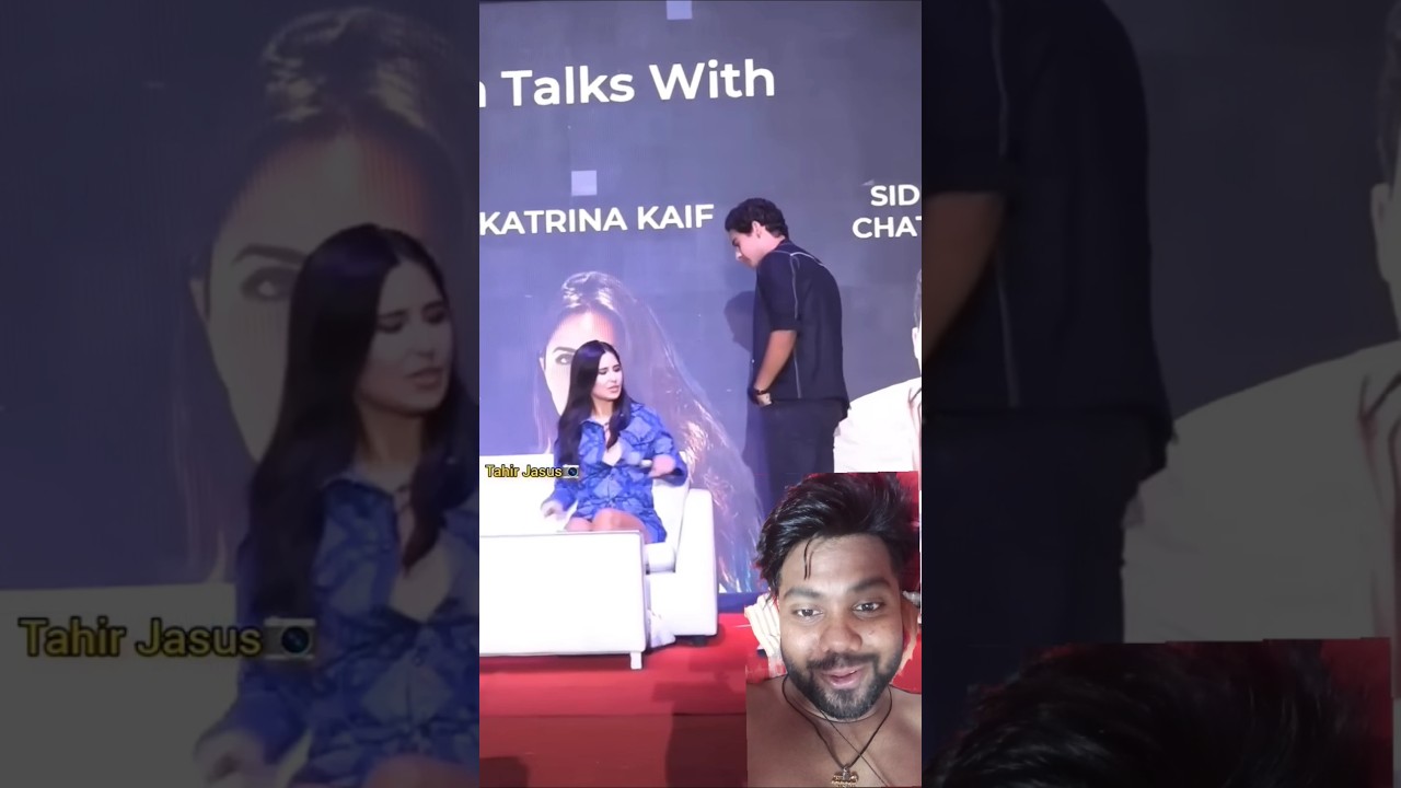 Katrina kaif oops moment ❤🥵 #shorts #shortsfeed #viral #viralvideo #trending #oop #moments #love