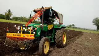 preview picture of video 'Gadhinglaj John deere without driver'