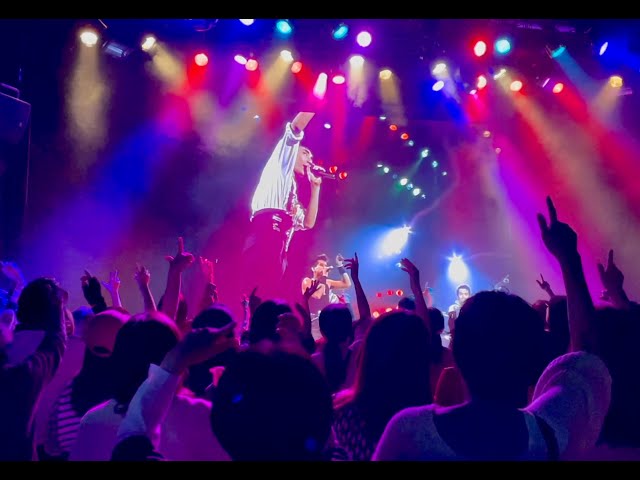 『チェッカーズ1987 GO TOURライブハウス爆音絶叫上映会』が新たに大阪球場ライブ映像を加えてのアンコール上映決定! 4 YouTubeサムネイル