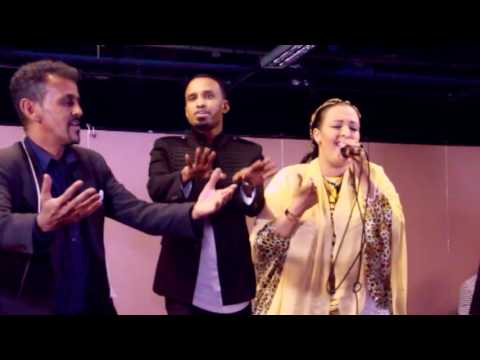 AYAAN TOROMSO IYO DEEQ DHEEG - TALANTAALI - BEST SONG 2017