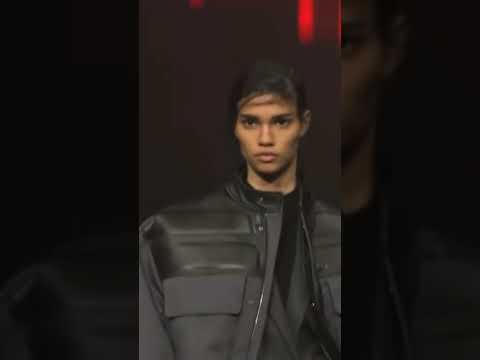 BARBARA VALENTE FOR FERRARI FW22 SHOW 🖤✨#shorts #ferrari #FW22