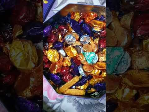 Quality Street yummiest chocolates #chocolate #chocolatelover #shorts #yummy #qualitystreet #viral