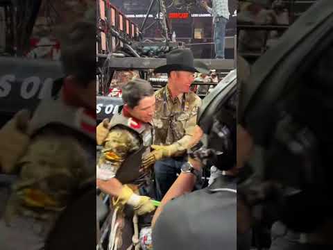 Paulo with a monster ride!! #cowboys #rodeo #bullfarm #bullriding #rodeosport