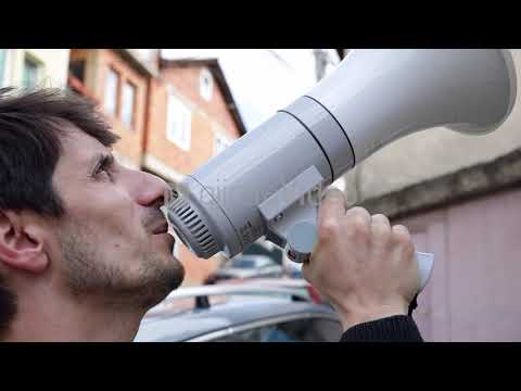 "Oj Luljetë o pllum i bardhë dil n'dritare erë me t'marr" 😂