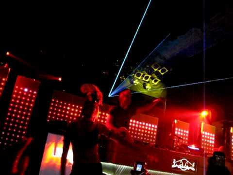Armin Van Buuren@Gossip - AVB - 10/18 - Armin van Buuren vs. Ali Wilson - Never Say Shakedow n