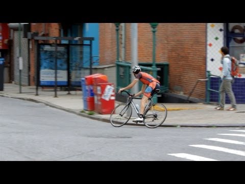 5 バイクレースのステアリング＆コーナリングのコツ｜ロードサイクリング (5 Bike Race Steering & Cornering Tips | Road Cycling)