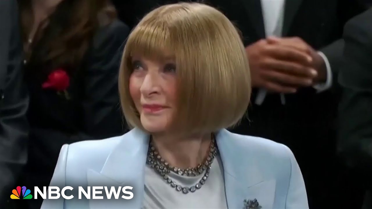 Anna Wintour steps down as Vogue editor after nearly 40 years