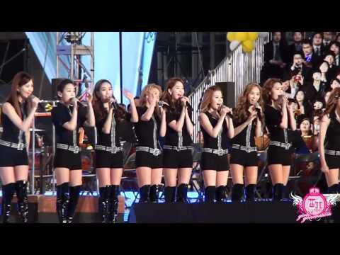 [大酥團] 110514 SNSD - Hoot + Gee @ 2018 Pyeongchang Winter Olympics Concert [FanCam]