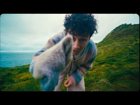 Moncrieff - Want You More (Official Lyric Video)