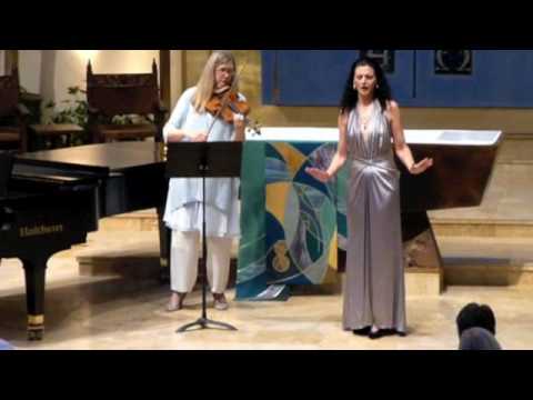 Lisa Houston sings Geistliches Wiegenlied