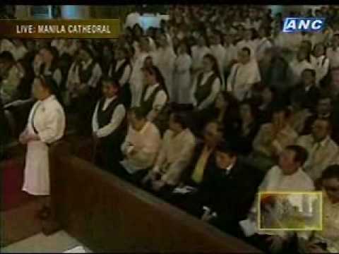 Cory Aquino Funeral- ZsaZsa Padilla sings Hindi Kita Malilimutan