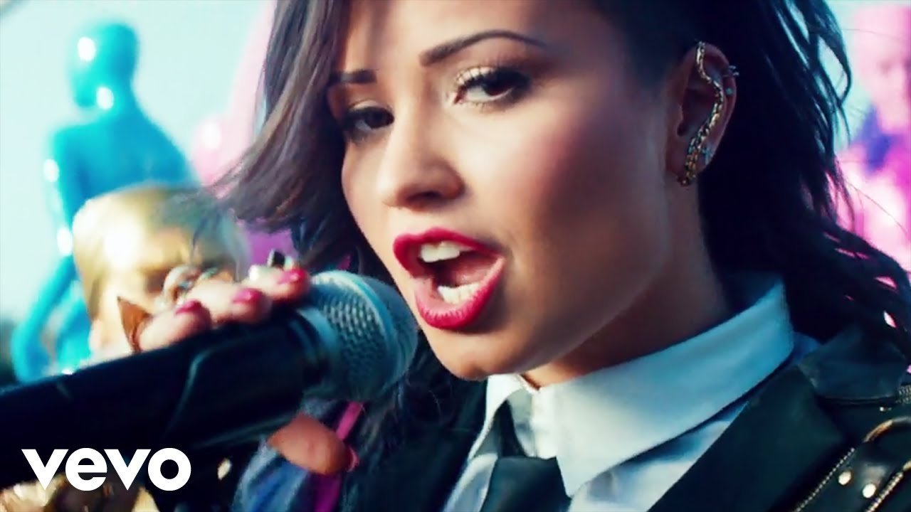 Demi Lovato - Really Don't Care ft. Cher Lloyd (Official Video) thumnail