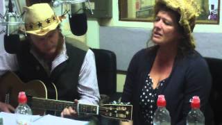 steve and denny simmons soft on my shoulder live sessions with alan hare hospital radio medway