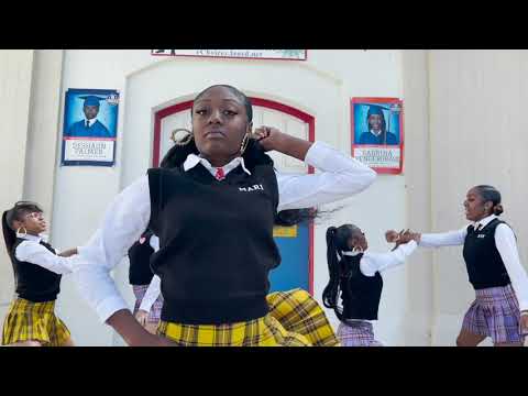 WE'RE THE HOTGIRLZ... TEEN ROYALTY!! #MEANGIRLZ I FOLLOW @TOMMYHOTGIRLZ ON INSTAGRAM