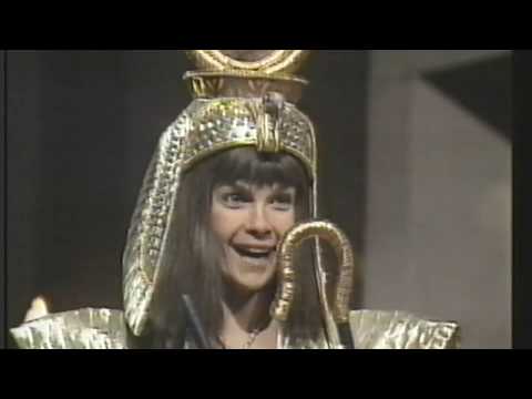 Southern TV - Alec Guinness & Geneviève Bujold - Caesar & Cleopatra