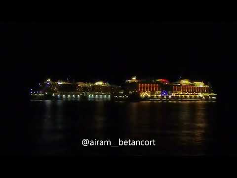 Reencuentro de los cruceros Aidanova y Aidaperla en Tenerife, 16/12/2020.