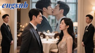 Een kille CEO die alle vrouwen negeerde, maar verliefd werd op een Assepoester die hem stiekem bespotte.