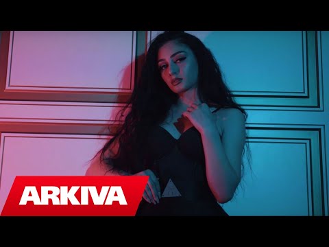 Dalool x Yanna - In Love (Official Video 4K)