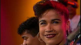 Rosa Lyrics English Translation