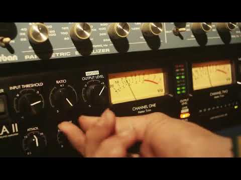 Sem Limites Pra Sonhar- Victor & Léo (feat: Lucyana Villar)