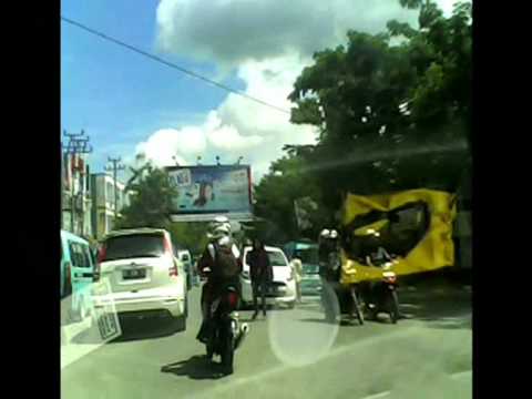 ketika aku lewat di kota ini - kendari (5 artis JK Record)