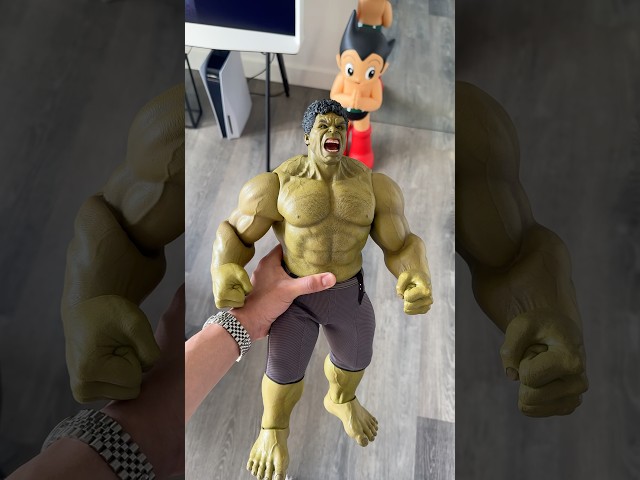 Vídeo relacionado con Hasbro Marvel, Gamma Puños Hulk, Juguetes de Superhéoes para Niños y Niñas a Partir de 4 Años, Disfraz de Película, Juegos de Disfraces, Accesorios, Gran Agarre, Diversión con Amigos