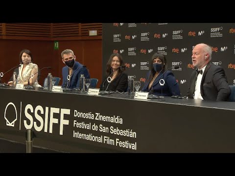 Press Conference ''CRAI NOU / BLUE MOON'' (O.S) - 2021