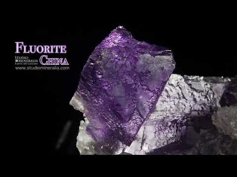 Vivid Octahedral Fluorite - China - Studio Mineralia Earth Art Gallery