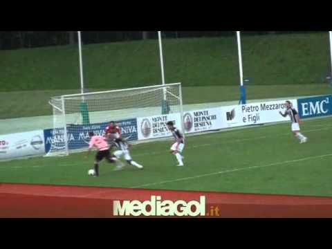 Sintesi primo tempo Palermo-Siena 2-1 - 20/07/2011 - Mediagol.it