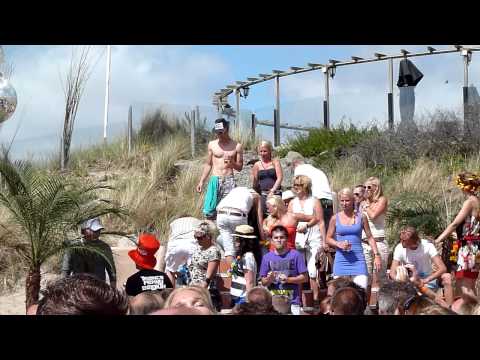 Luminosity Beach Festival 2011 / NL / 01
