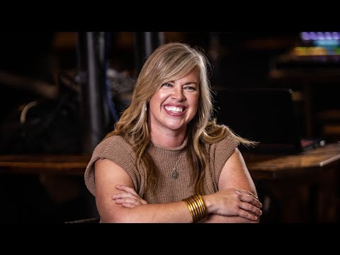 Courtney Patton "Carry You With Me" LIVE on The Texas Music Scene