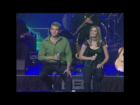 THEUNS JORDAAN, JUANITA DU PLESSIS - Gospel Medley